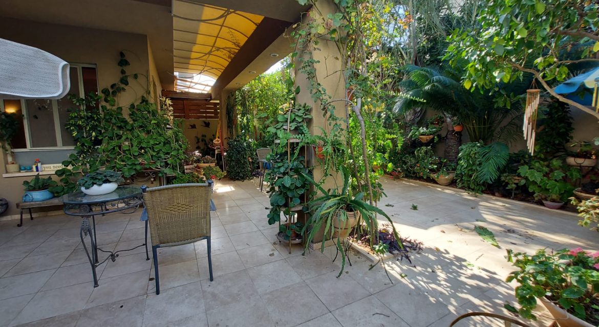 למכירה בית בהרחבה