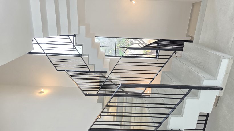 למכירה בית יפהפה עם בריכה