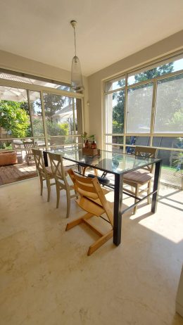 למכירה בית מקסים ומואר