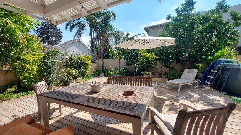 למכירה בית מקסים ומואר