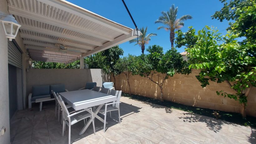 למכירה בית מואר בהרחבה