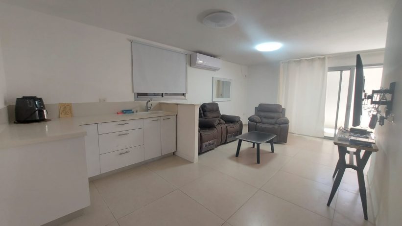 למכירה בית מואר בהרחבה