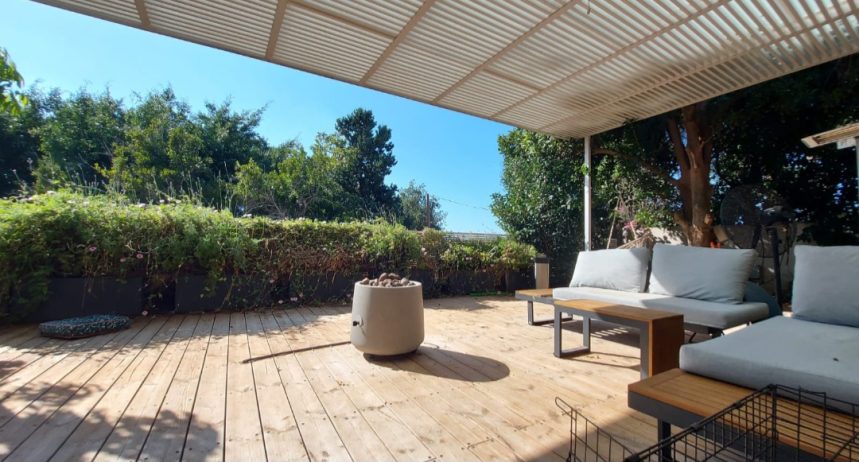 למכירה בית מהמם עם נוף