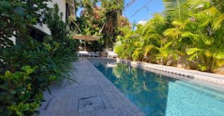 Screenshot_20260415_215322_WhatsApp