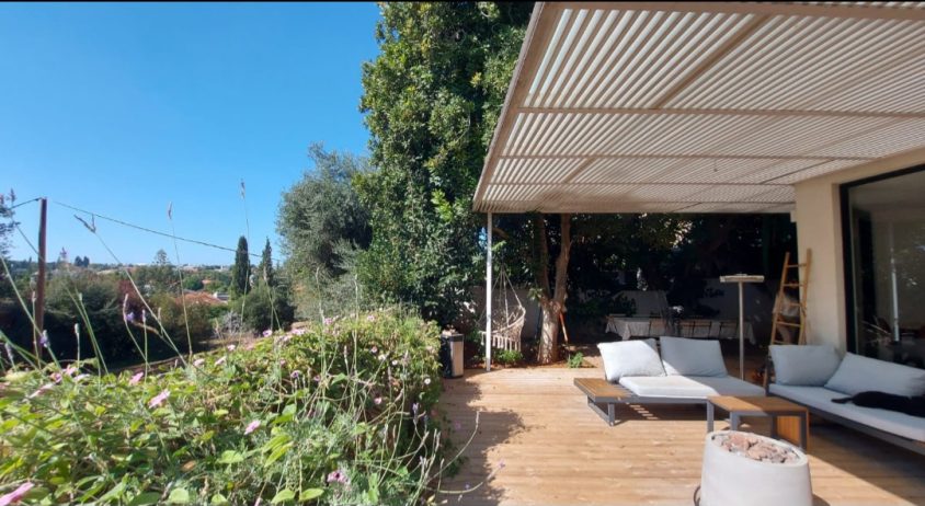 למכירה בית מהמם עם נוף